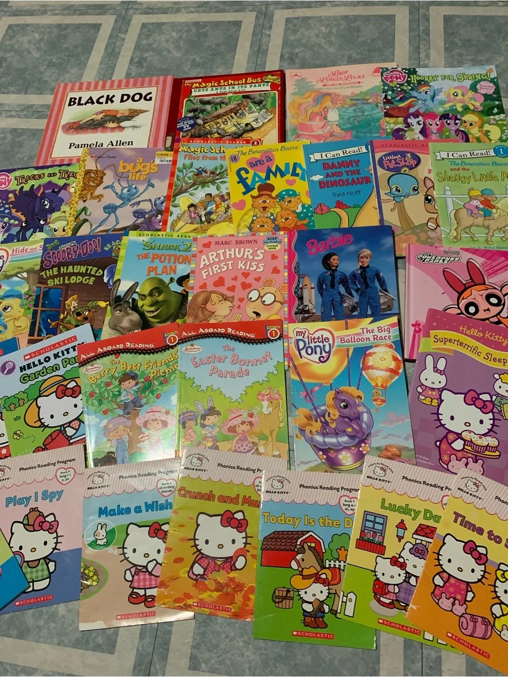 Scholastic Hello Kitty, Strawberry Shortcake, My Little Pony Lot Of 29 Books